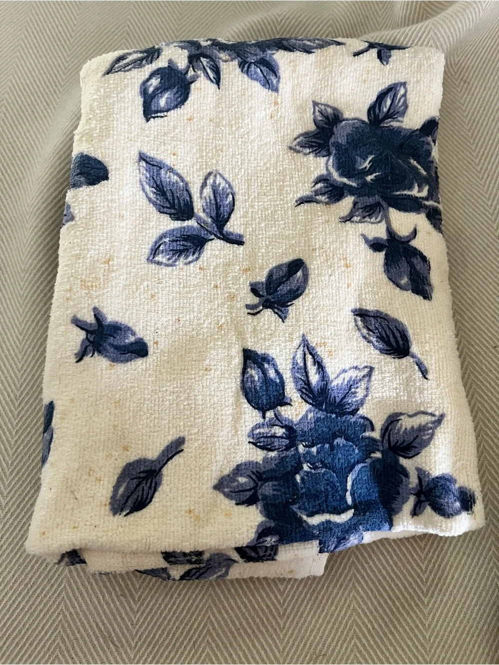 Madison Bath Towel Set 3 Pieces Blue And Cream Floral Vintage